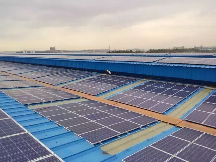 分布式光伏發(fā)電安裝全過(guò)程,分布式光伏發(fā)電安裝步驟 分布式光伏發(fā)電安裝全過(guò)程,分布式光伏發(fā)電安裝步驟