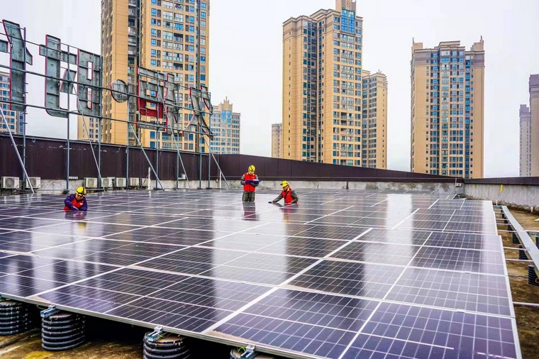 光伏發(fā)電晚上都顯示正常是有故障嗎？夜晚是怎么解決用電問題？